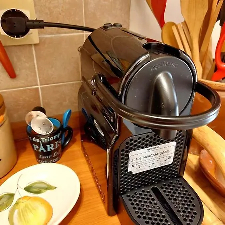 Apartament Whole Flat Close Beach Breakfast Kitchen Air Conditioning Laundry Shuttle Airport Wi-fi Car Parking Netflix Balconies Check In 24h & Metro To Rome