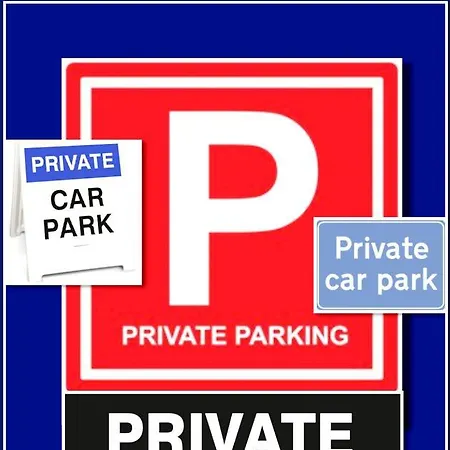 Apartament Whole Flat Close Beach Breakfast Kitchen Air Conditioning Laundry Shuttle Airport Wi-fi Car Parking Netflix Balconies Check In 24h & Metro To Rome