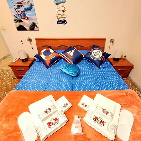 Whole Flat Close Breakfast Kitchen Air Conditioning Laundry Shuttle Airport Wi-fi Car Parking Netflix Balconies Check In 24h & Metro To Rome לידו די אוסטיה