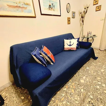 Whole Flat Close Beach Breakfast Kitchen Air Conditioning Laundry Shuttle Airport Wi-fi Car Parking Netflix Balconies Check In 24h & Metro To Rome Apartament