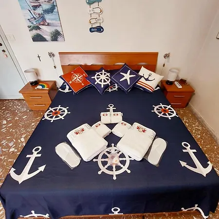 Whole Flat Close Breakfast Kitchen Air Conditioning Laundry Shuttle Airport Wi-fi Car Parking Netflix Balconies Check In 24h & Metro To Rome דירה לידו די אוסטיה