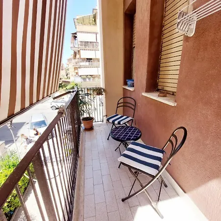 Whole Flat Close Beach Breakfast Kitchen Air Conditioning Laundry Shuttle Airport Wi-fi Car Parking Netflix Balconies Check In 24h & Metro To Rome *